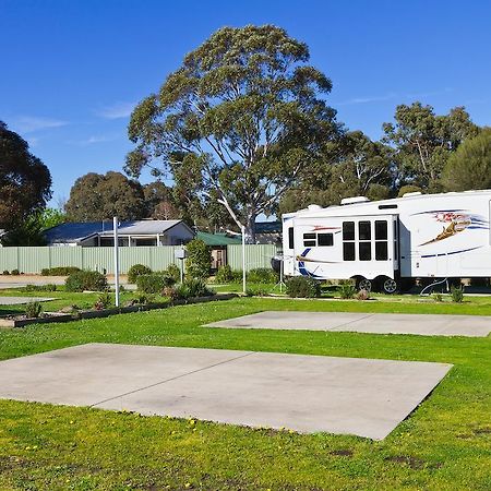 Sandhurst Motel Carrum Downs Buitenkant foto