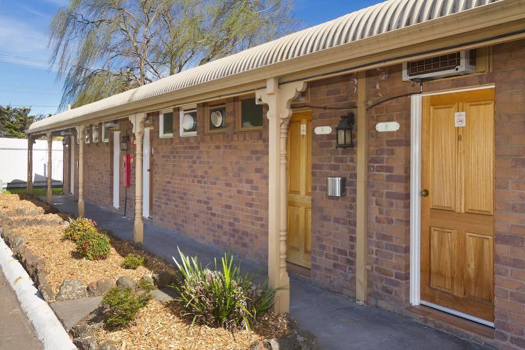 Sandhurst Motel Carrum Downs Buitenkant foto
