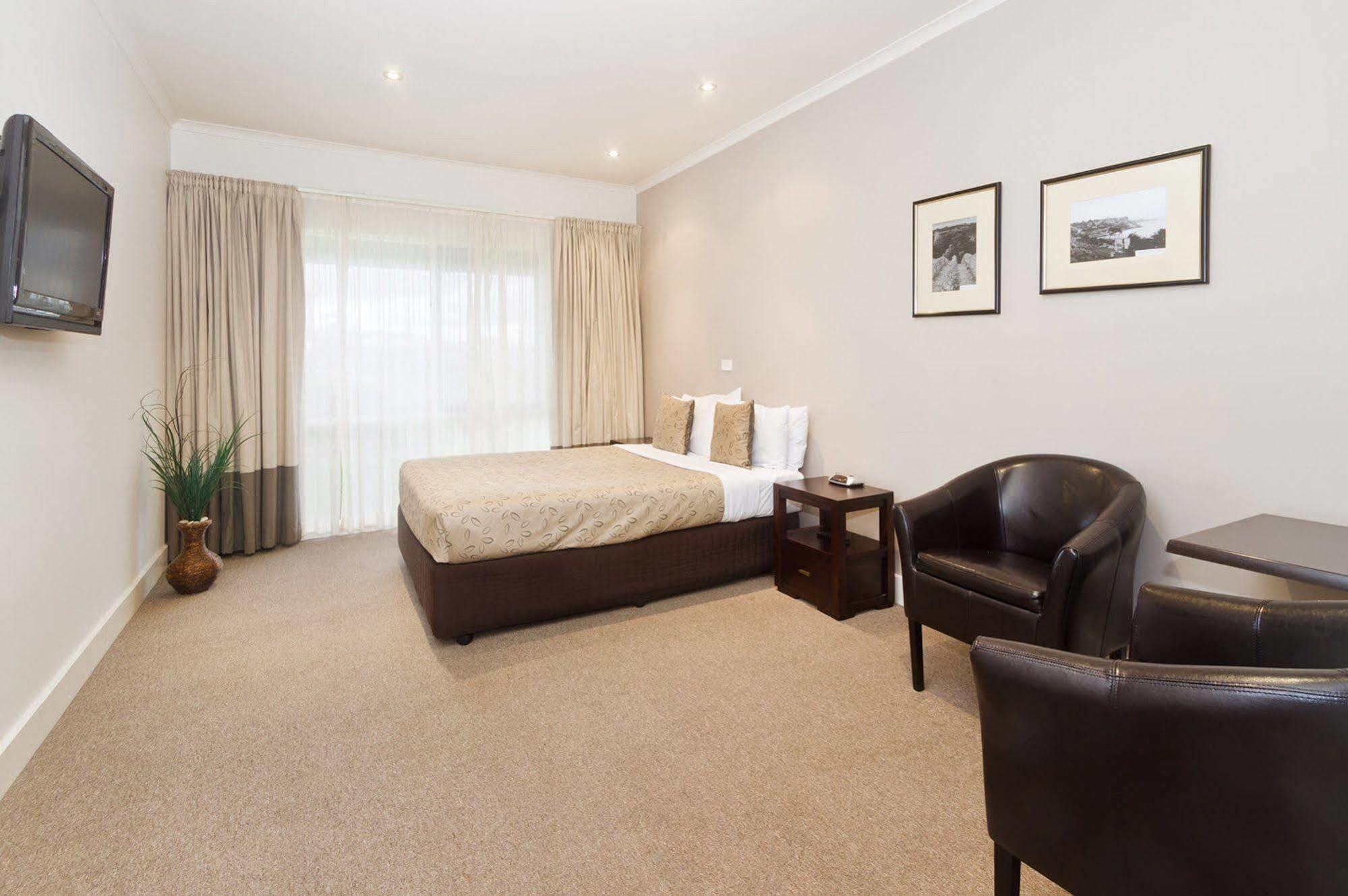 Sandhurst Motel Carrum Downs Buitenkant foto