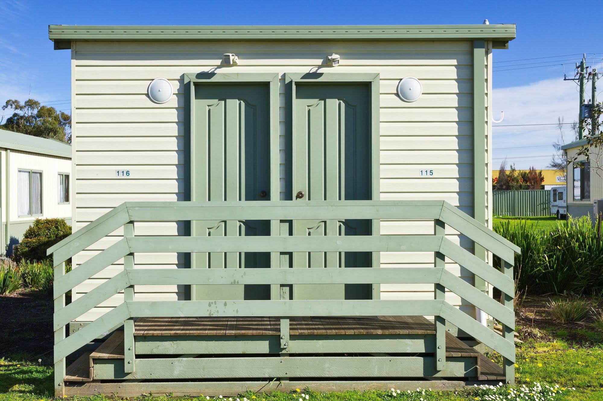 Sandhurst Motel Carrum Downs Buitenkant foto